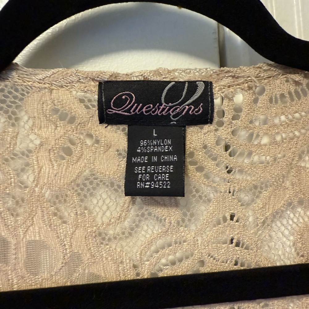 Elegant Lace Fringe Cardigan - Picture 2 of 3